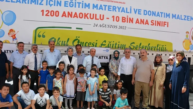 Eğitim materyalleri Malatya'da okullara ulaştı