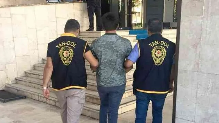 Kayısı dolandırıcısı polisten kaçamadı