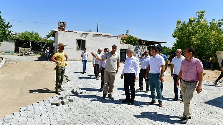 Topraktepe'de kilit taşı parke döşeme çalışmaları