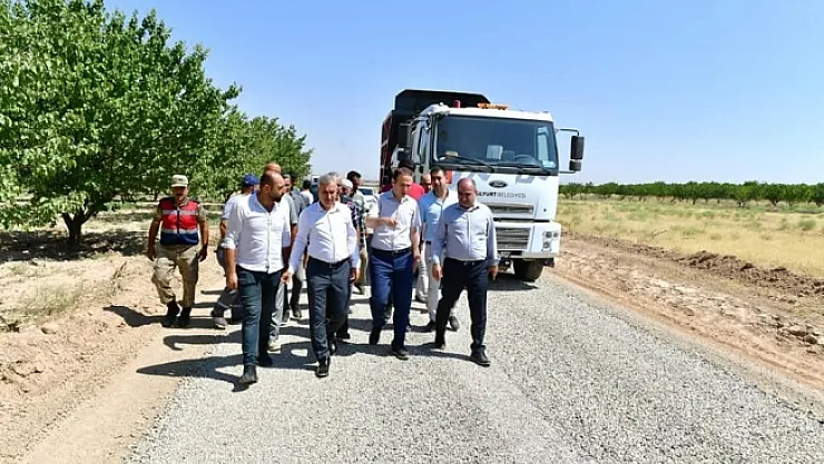 Yeşilyurt Belediyesi ulaşımı konforlu hale getiriyor