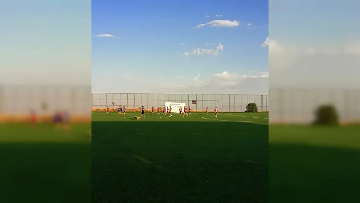 Arguvanspor topbaşı yaptı