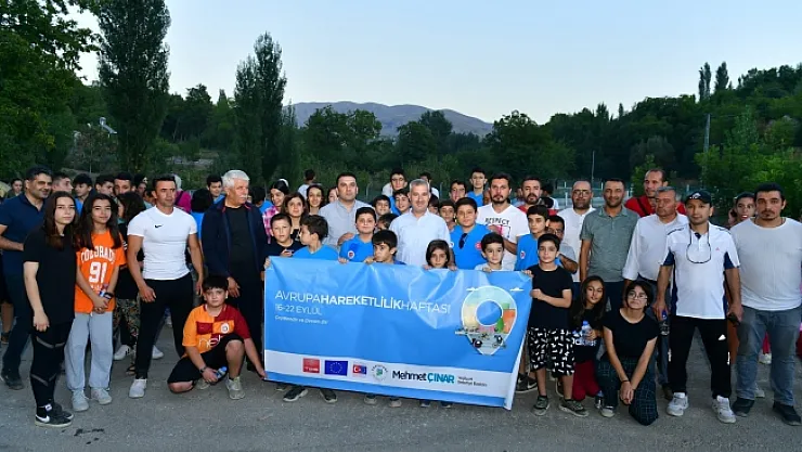 Yeşilyurt'ta doğa yürüyüşü