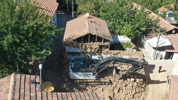 Yeşilyurt'ta Ocak ve Eylül ayları arasında 47 metruk bina yıkıldı