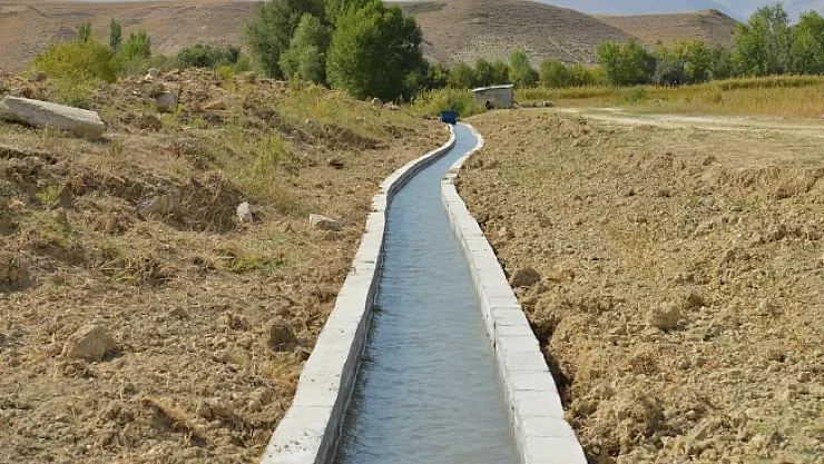 3 yılda 697 bin metrelik sulama hattı yapıldı