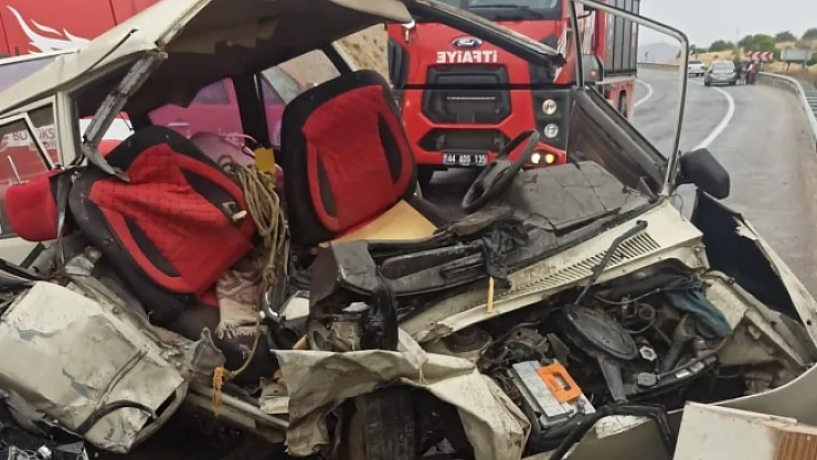 Malatya'da feci kaza: 1 ölü, 4 yaralı