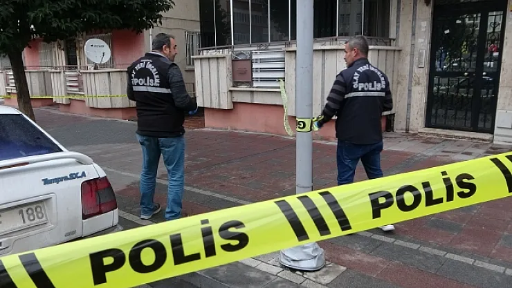 Akrabaların kavgası kanlı bitti: 1 ölü