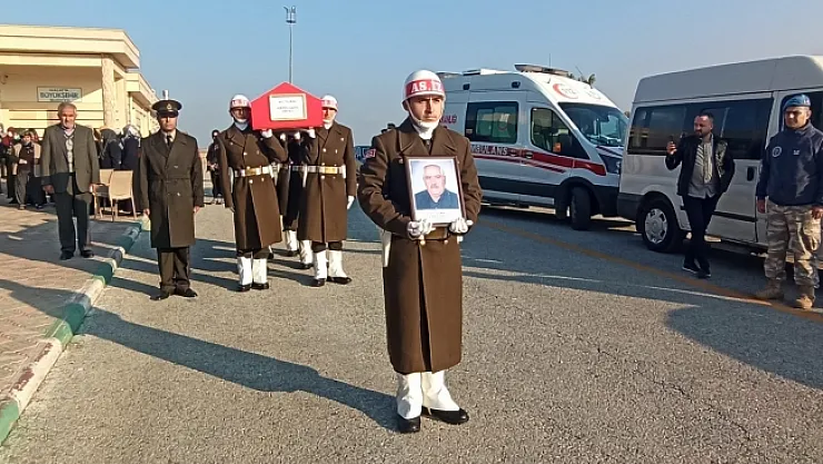 Kıbrıs gazisi son yolculuğuna uğurlandı