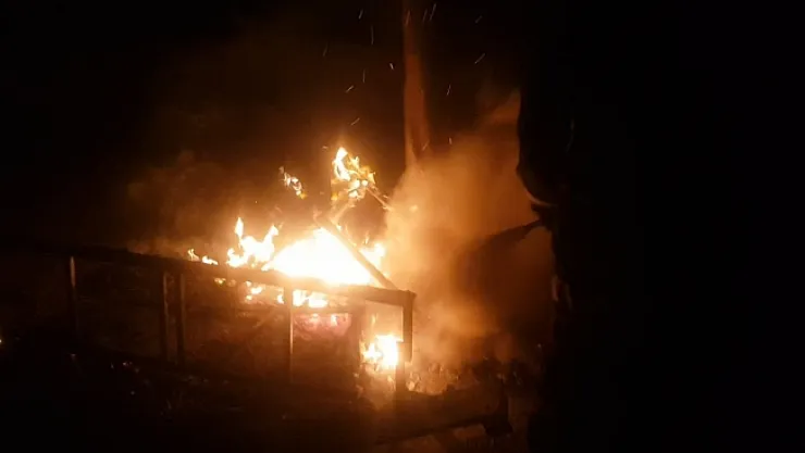 Malatya'da çatı yangını korkuttu