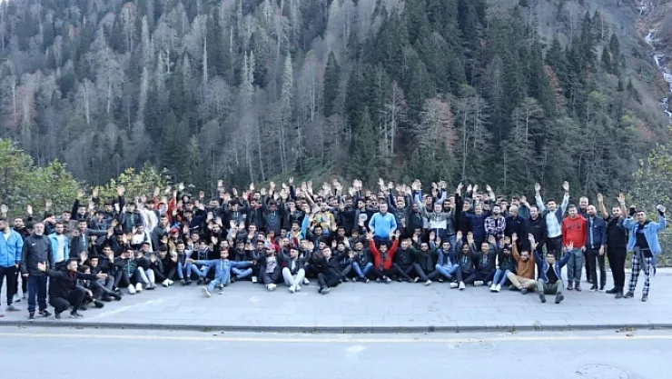 Öğrenciler kampta stres attı  