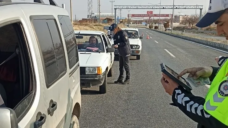 Akçadağ'da polis dolandırıcılara karşı uyardı