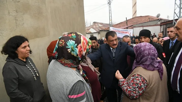 Başkan Gürkan, Elmalı'da vatandaşlarla bir araya geldi