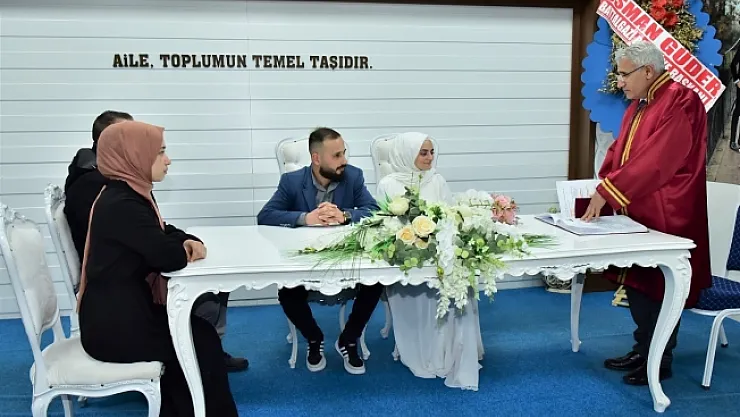 Battalgazi'de bin 212 çift mutluluğa 'evet' dedi