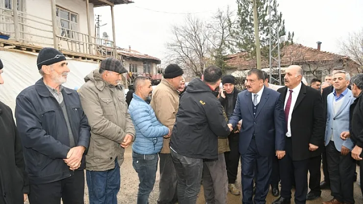 Gürkan, vatandaşlarla bir araya geldi