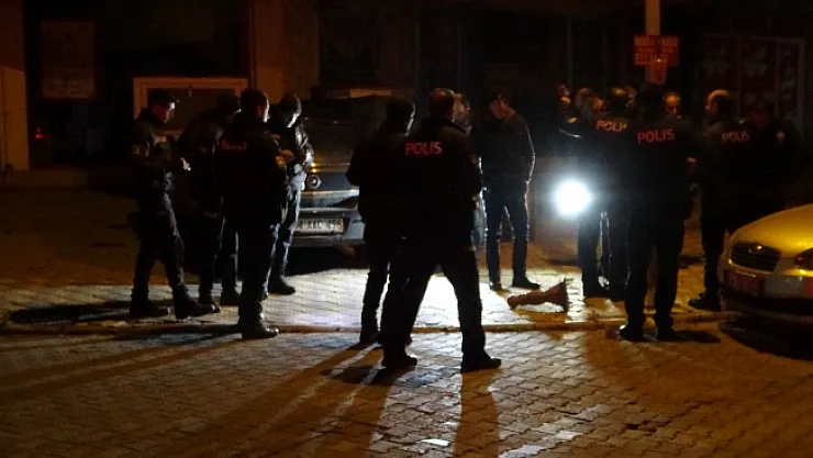 Havalı tabanca ile eniştesini vurdu