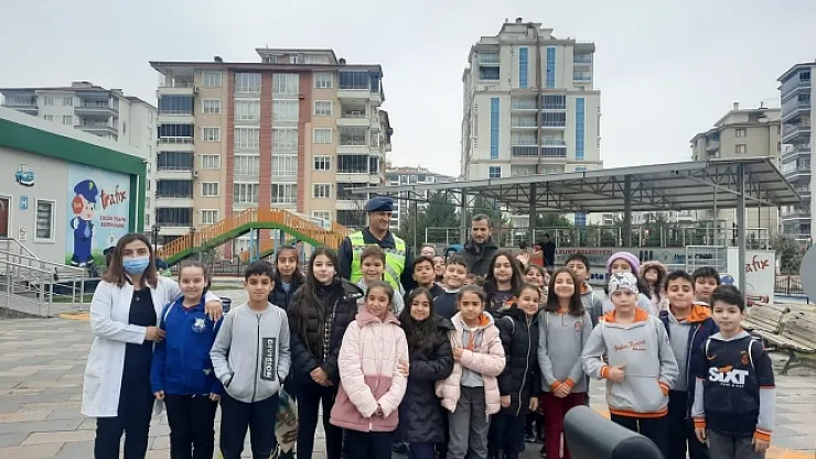 Jandarmadan Malatya'da uygulamalı trafik eğitimi