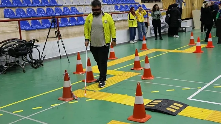 Malatya'da engellileri anlamak için etkinlik yapıldı