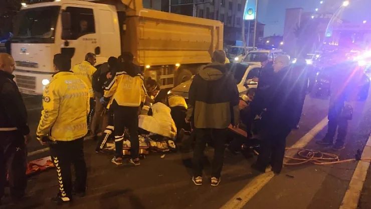 Otomobilin çarptığı çocuk kurtarılamadı