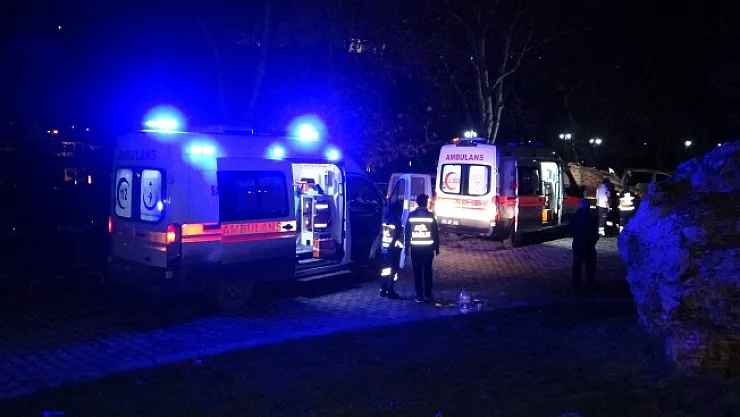 Park halindeki araçta başından silahla vurulmuş halde bulundu