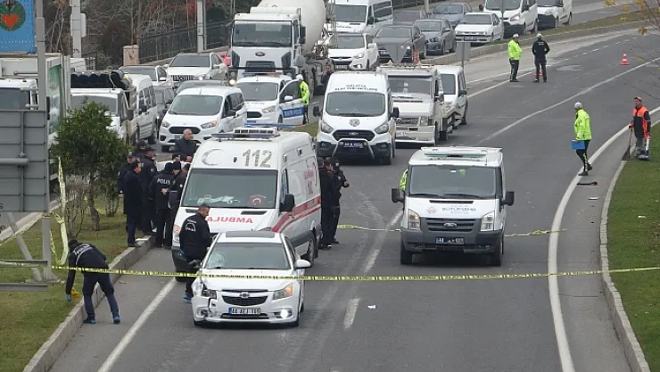 Sağlık çalışanı feci kazada hayatını kaybetti