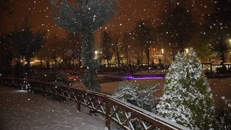 Malatya'da kar yağışı etkili oldu!