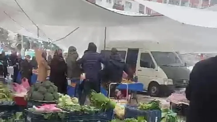 Pazarcıların tekme tokatlı kavgası