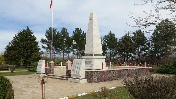 CASA Şehitlik Anıtı depremde dimdik ayakta kaldı