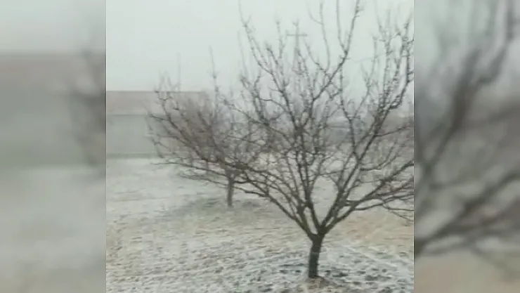 Deprem bölgesi Malatya'da yüksek kesimler beyaza büründü