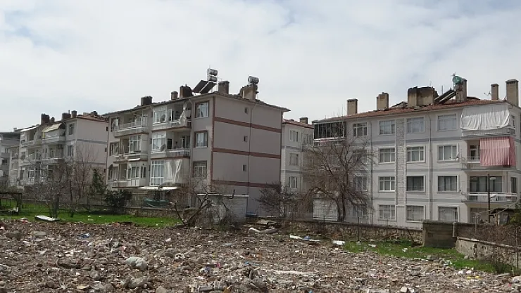 Depremzedelere performans analizi uyarısı