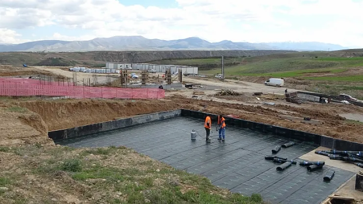 Deprem bölgesi Malatya'da köy evleri yükseliyor