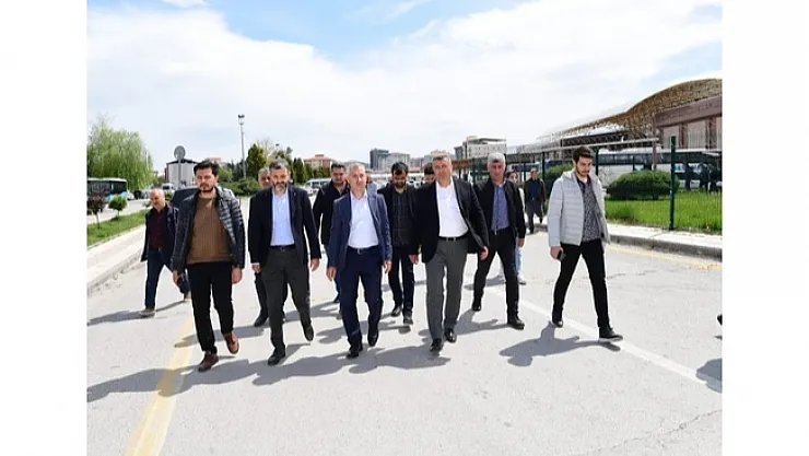 'El Ele Vererek Zorlu Günlerin Üstesinden Geleceğiz'