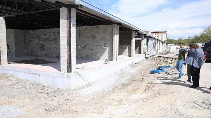 'Eskimalatya'daki geçici işyerleri Mayıs'ta teslim edilecek'