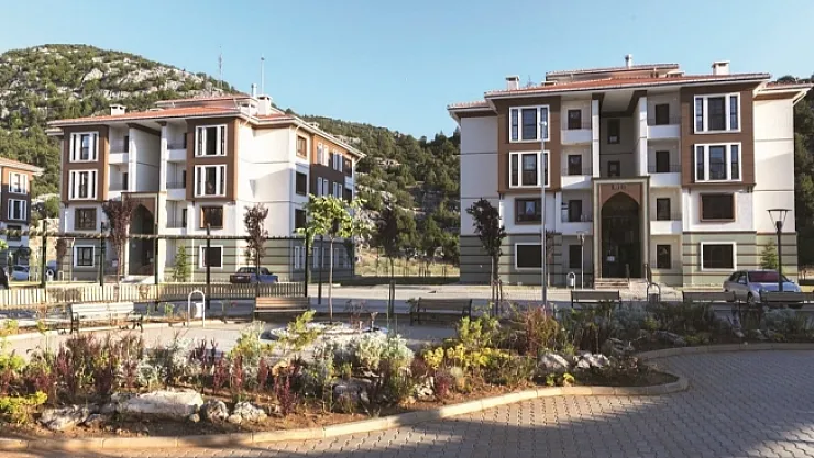 İki ilçenin afet konutları ihalesi yapıldı