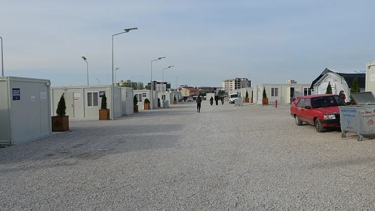 Malatya'da 23 bin depremzede konteyner kentlere yerleştirildi