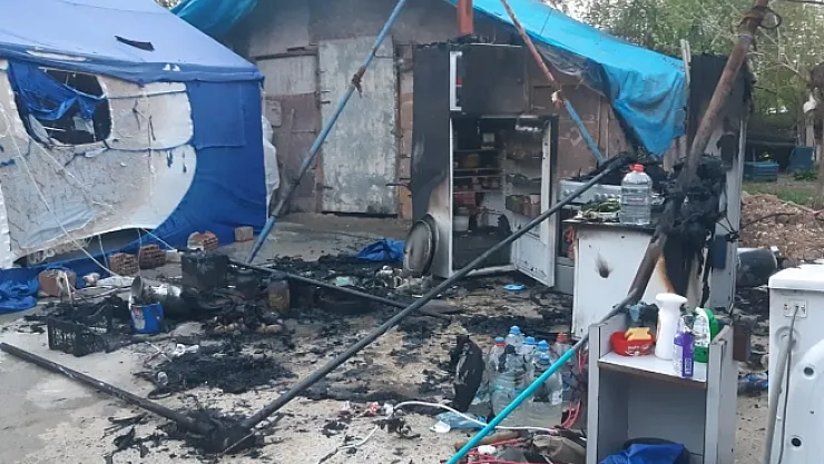 Malatya'da ev ve çadır yangını