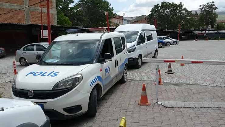 Kafe sahibi, iş yerinde öldürüldü