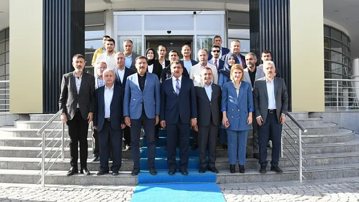 AKP Malatya Milletvekilleri mazbatalarını aldı