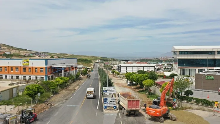 Güldal Akşit Bulvarında çalışmalar devam ediyor