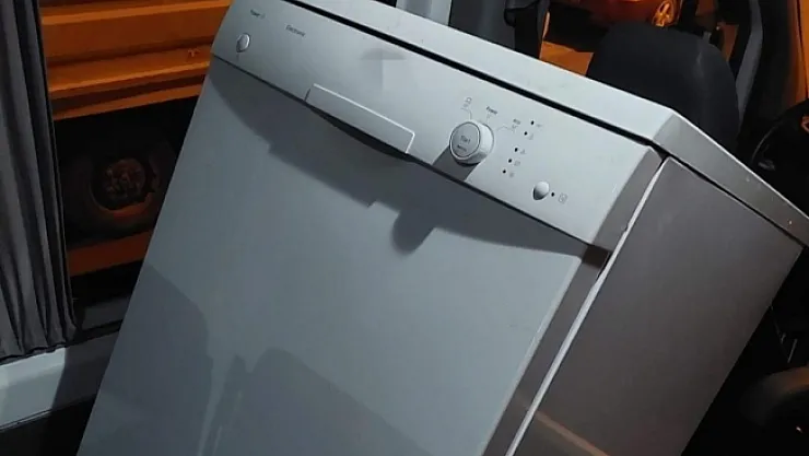 Polisten hırsızlara suçüstü