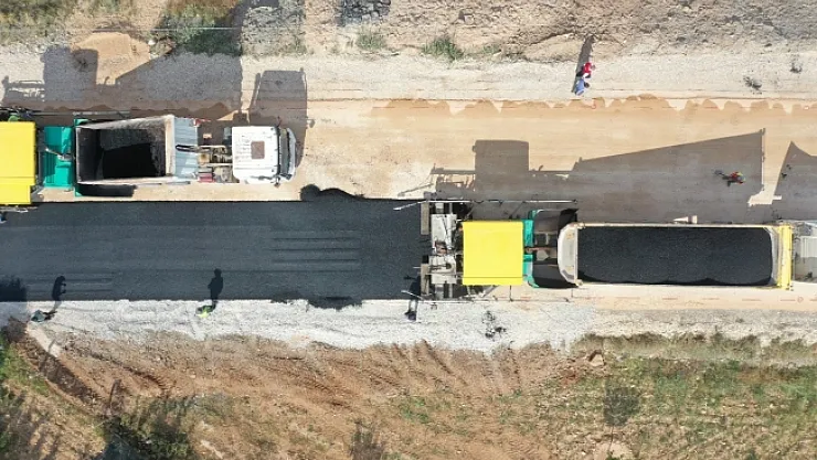 Kuyulu mahallesinde asfalt çalışmaları sürüyor