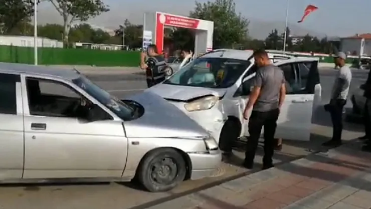 Malatya'da trafik kazası: 1 yaralı