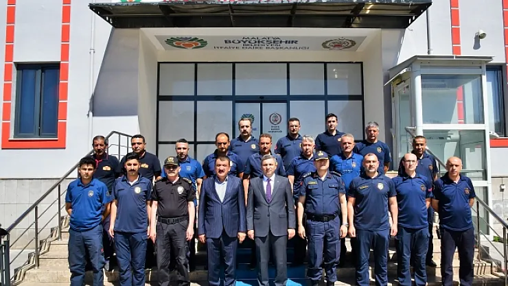 Vali Şahin'den bayram ziyaretleri