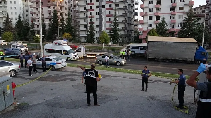 Kaza sonrası silahlar konuştu: 1 yaralı