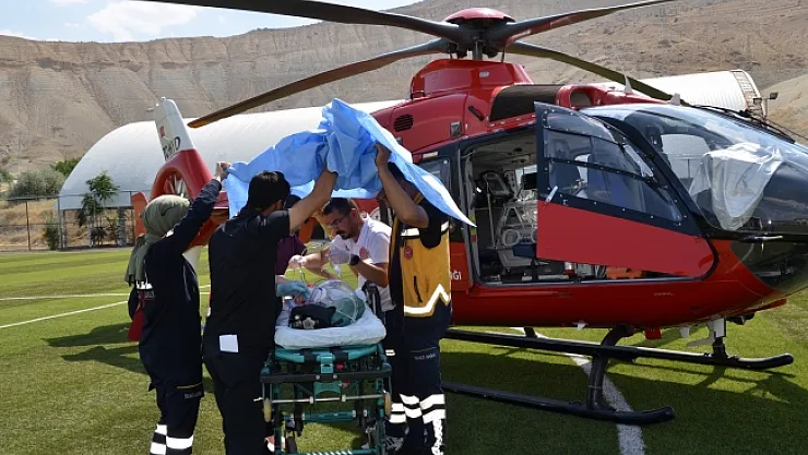 Hava ambulansı yeni doğan bebek için havalandı