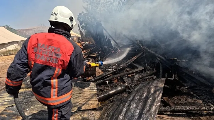Malatya'da ev yangını