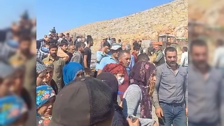 Tarım işçilerini taşıyan traktör şarampole devrildi: 2 yaralı