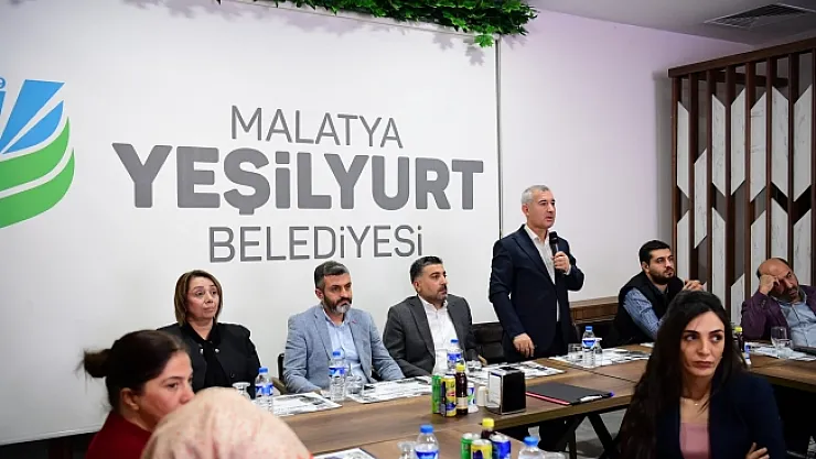 Çınar '100'ncü yıla yakışan 100 yatırımı' anlattı