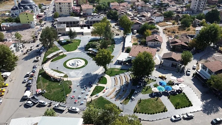 Eskimalatya tarihe uygun meydanıyla yeniden canlanıyor