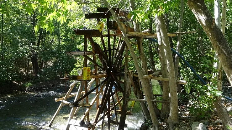 Malatyalı çiftçilerden yakıtsız, elektriksiz tarımsal üretim