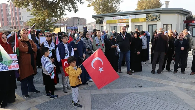 Malatya'da Gazze zinciri yürüyüşü