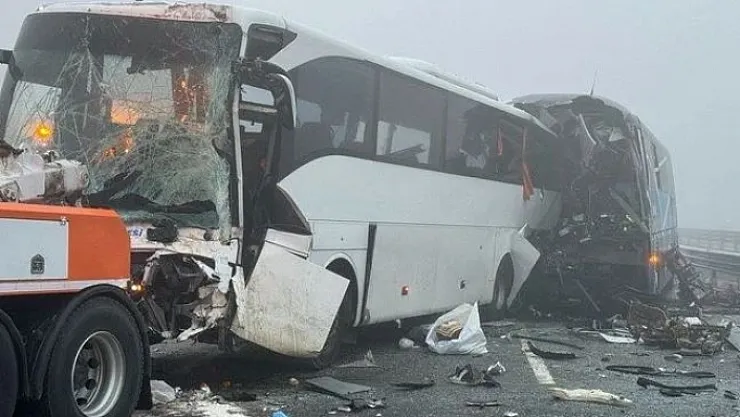 Katliam gibi kaza: 10 ölü, 59 yaralı